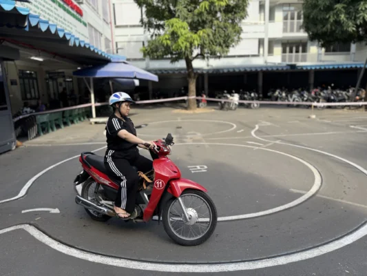 Tổng Quan Về Học Lái Xe Hạng A1